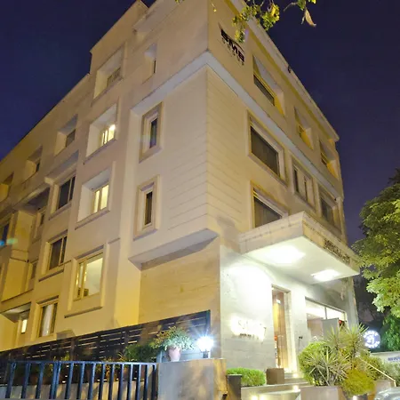 Hotel Saket 27-3